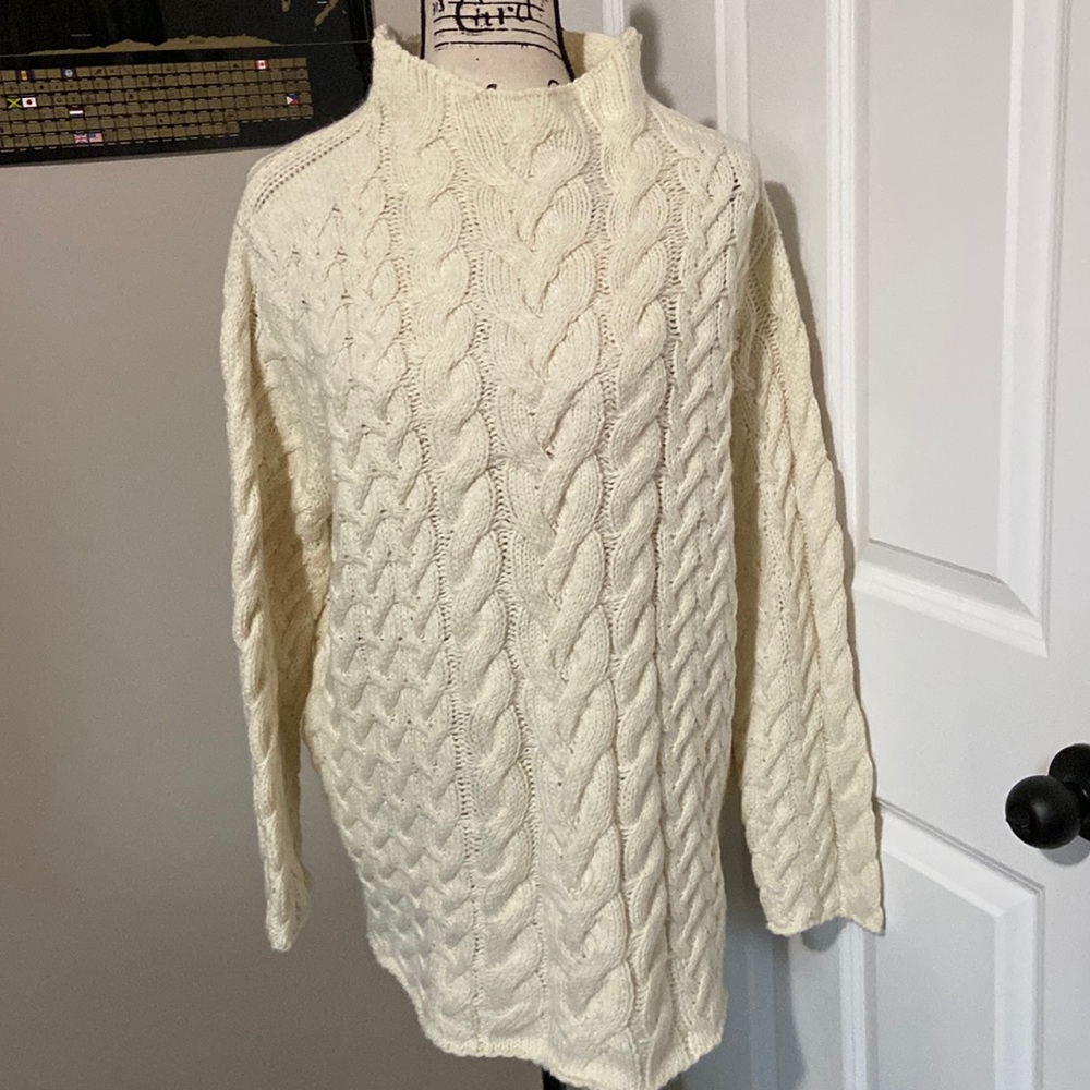 Lost & Wander Sweater M/L NWT
